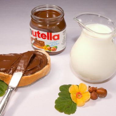 خوردن نوتلا در بارداری [بررسی مزایا و معایب + نکات مهم]